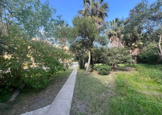 A VENDRE TERRAIN 2200 M² LA SOUKRA