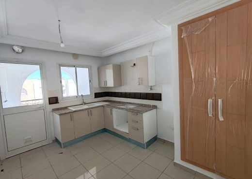 A Vendre Luxueux Appart S+2 Aouina