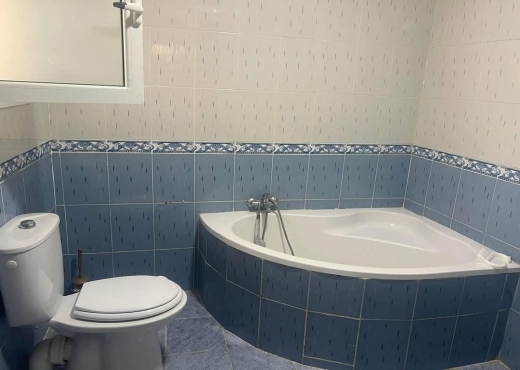 A Vendre Villa à Ain Zaghouan - image 3