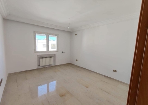 A Vendre Luxueux Appart S+2 Aouina - image 3