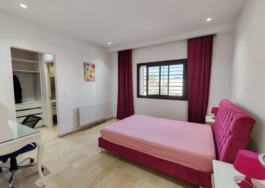 A VENDRE VILLA A LA SOUKRA - image 2